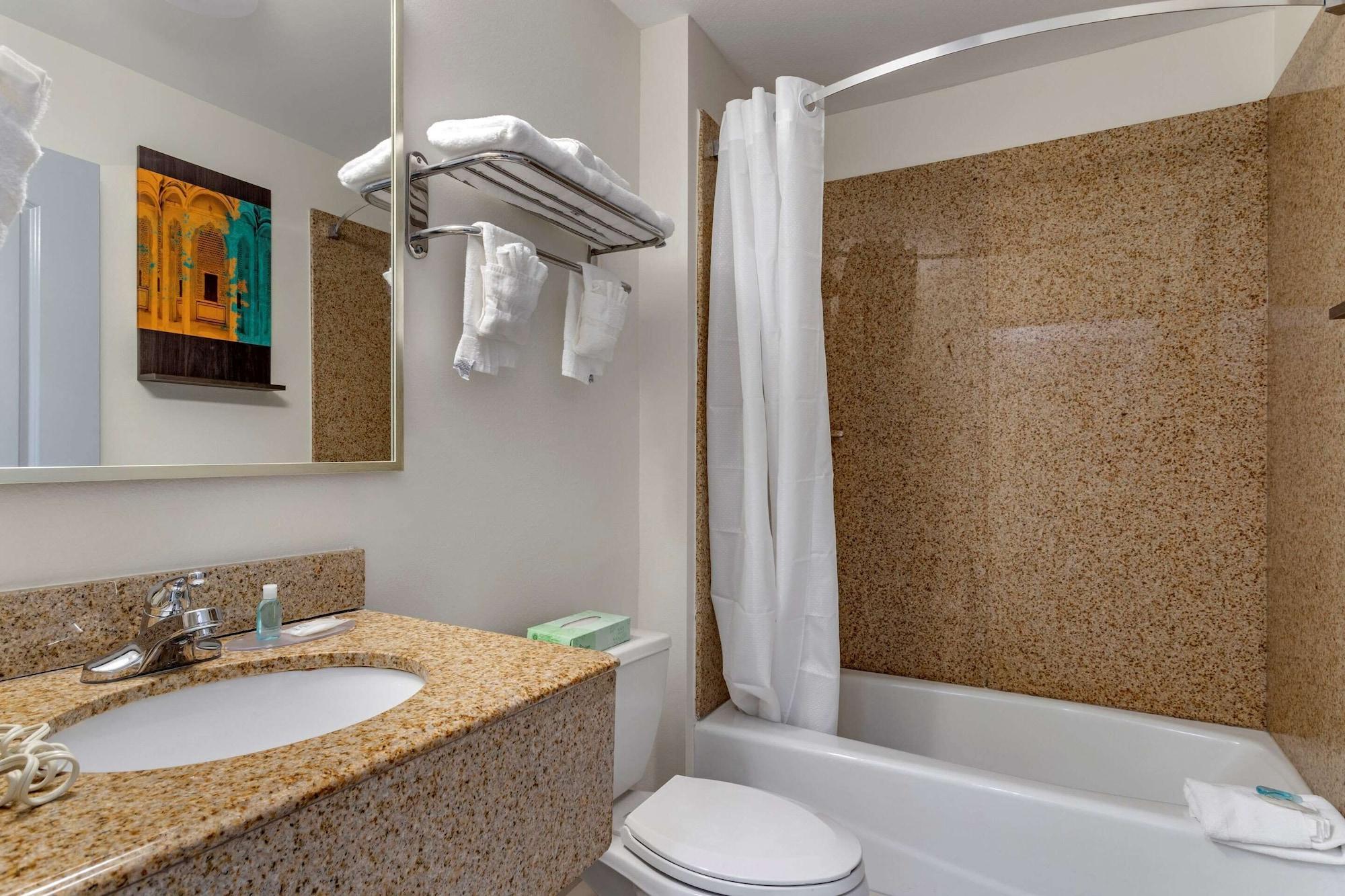 Mainstay - Beaumont South Hotel