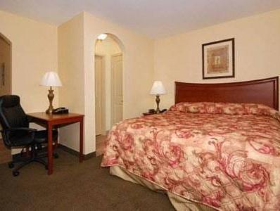 Mainstay - Beaumont South Hotel